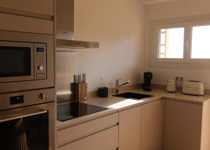 Magnifique T3 De 85m2 De Standing Vue Trottel Appartement