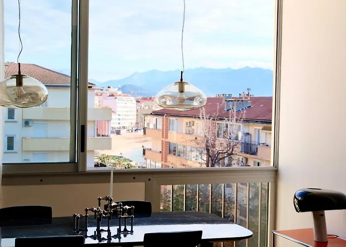 Magnifique T3 De 85m2 De Standing Vue Trottel Appartement *